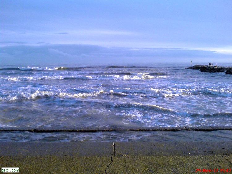 Onde-che-avanzano.jpg