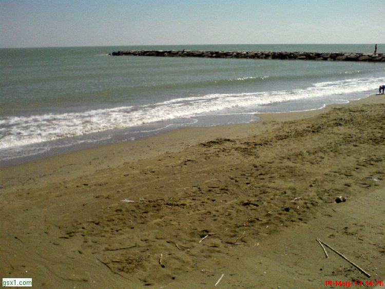 Fronte-Miramare-sulla-destra.jpg