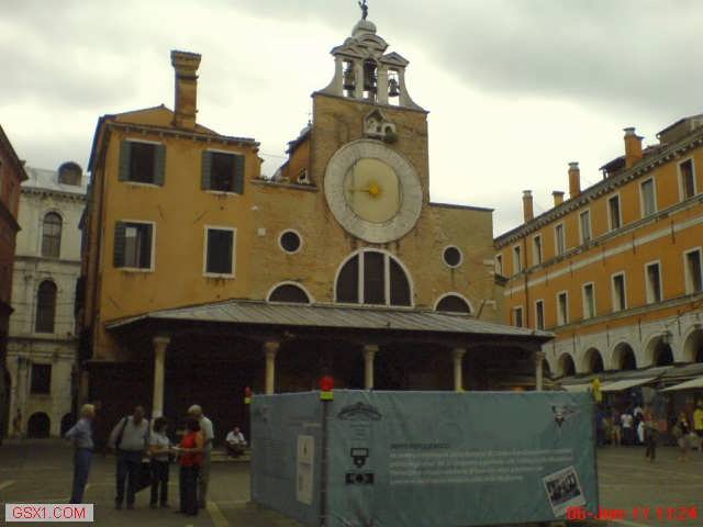 OldClock.jpg