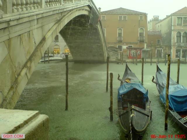 Scalzi-Bridge-Venice.jpg