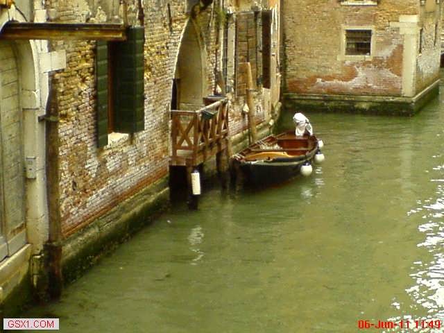 VeniceParking.jpg