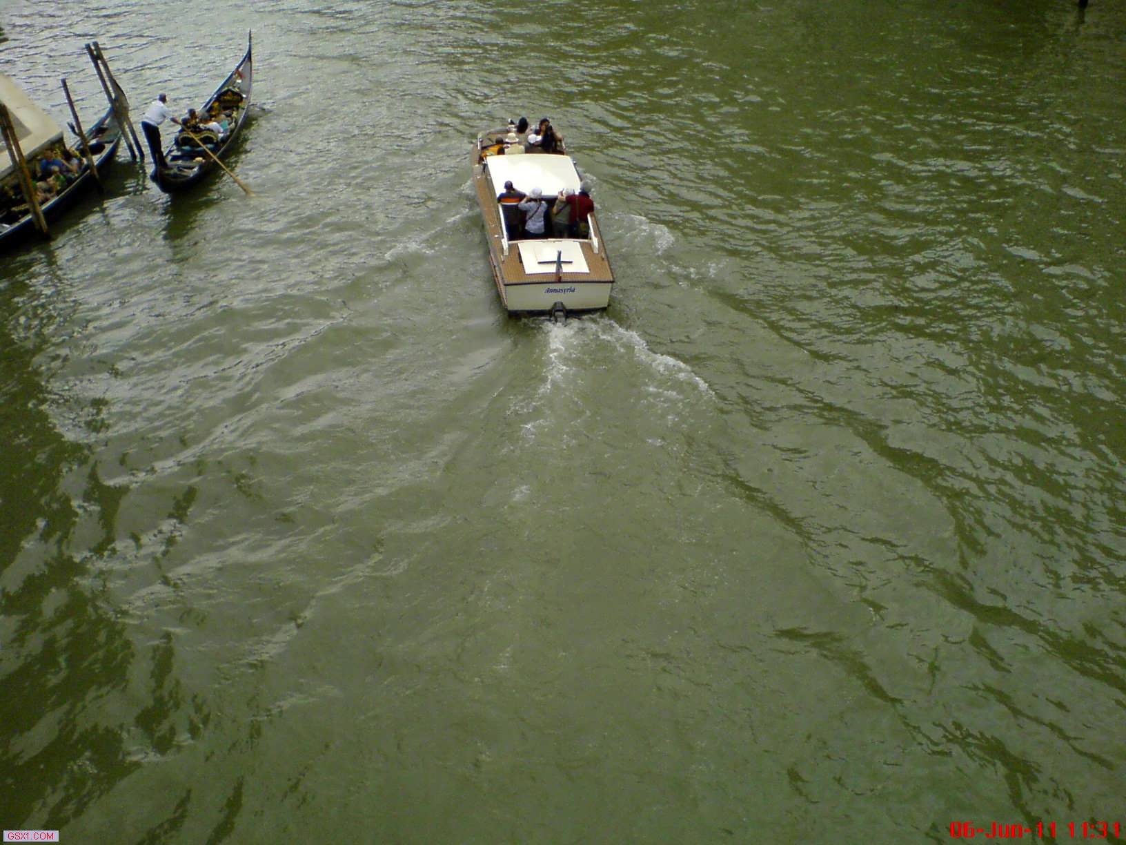 WaterSightSeeying.jpg